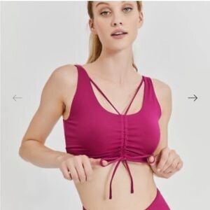 BANDIER x SOMETHING NAVY Strappy Sports Bra Size XS